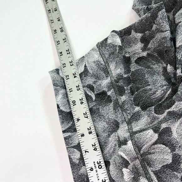 Athleta Leggings Womens Small Black Floral Elation Textured Tight 7/8 Compressio - Picture 3 of 9